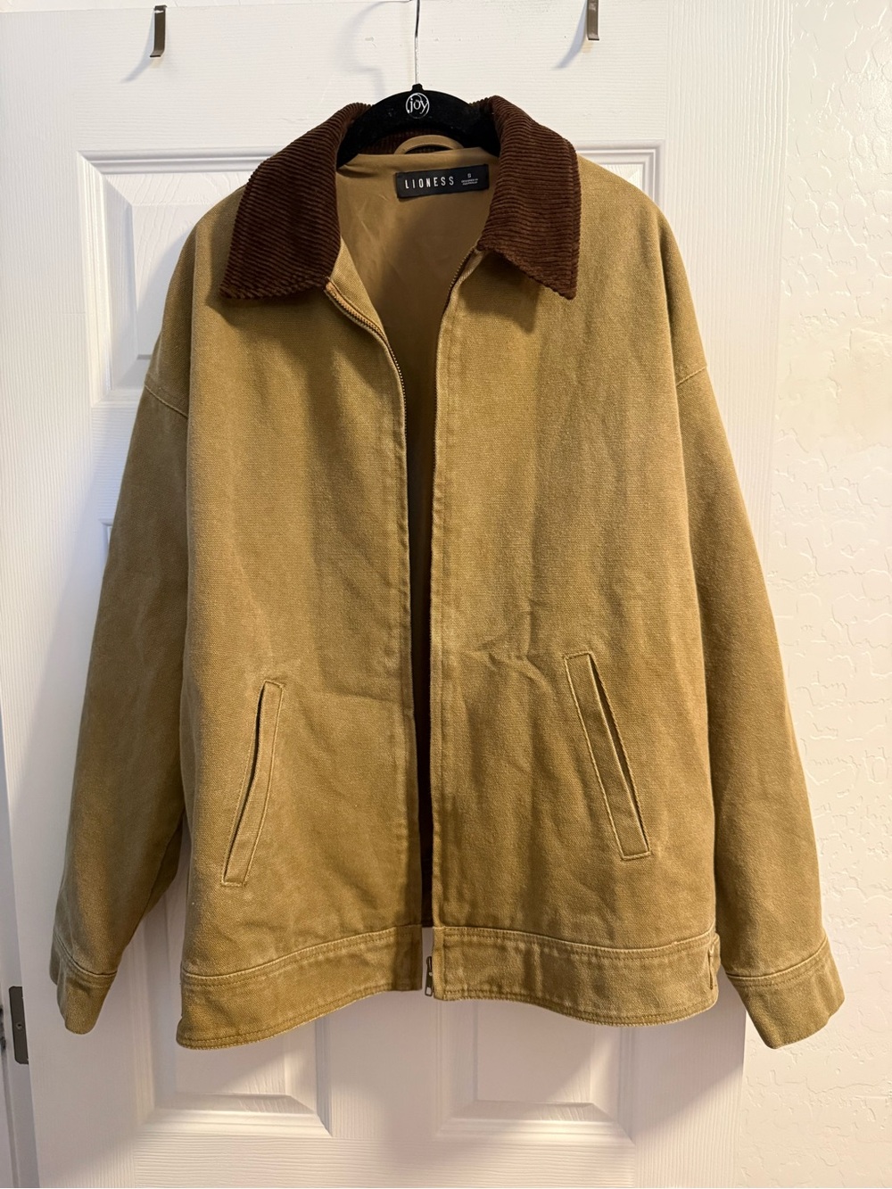 Lioness Workwear Jacket in Chestnut Size Small. NWT